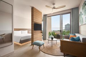 Căn Hộ 1 Phòng Ngủ Hướng Vườn Có Ban Công – Được Nâng Hạng Miễn Phí Lên Phòng Hướng Đại Dương (1-Bedroom Garden View Residence with Balcony - Free Upgrade to Ocean View Included)