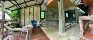 Pana and River Homestay Kang Krachan - 班康卡臣