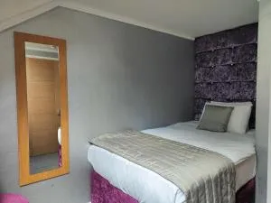 Hotel 24-7 Express - 纽波特