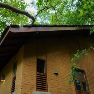 Weralugama Forest House