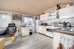 Charming Cottage In Mesinge