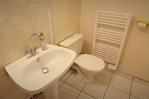 Appartements Appartement au calme avec WIFI : photos des chambres