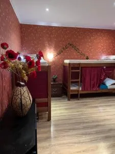 ArArAt-OSOKORKI Hostel KYIV - 佩列亚斯拉夫-赫梅利尼茨基