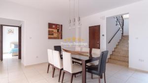 Eframia Ena by Prestige Bookings