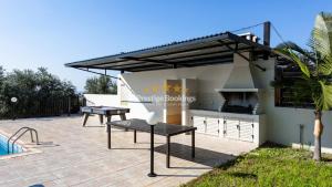 Eframia Ena by Prestige Bookings