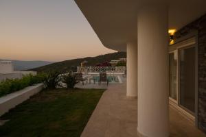 Bodrumda Eşsiz Deniz Manzaralı Lüks Villa Boss 1