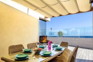 Villa Del Mar by Villa Plus