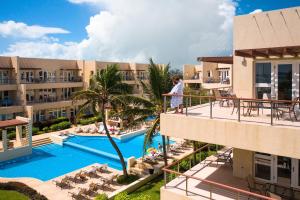 The Phoenix Resort