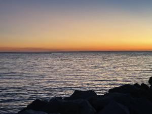 Cosy T2 les pieds dans la mer