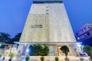 The SSK Solitaire Hotel & Banquets - Niphād