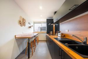 Le ProuvéParking Privé Inclus