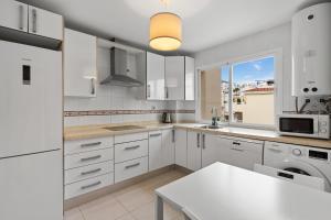 Torrequebrada apartment by Costarentals - Ref 238