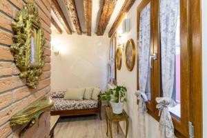 Con giardino privato, in centro, vicino stazione