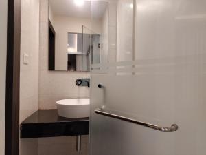 Sambhabana Hotel & Suites