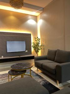 UdaEdy Homestay