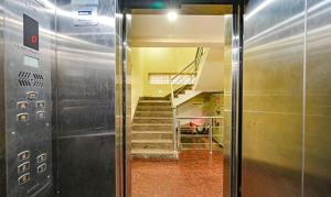 FabHotel Triple Tree