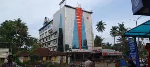 Gee Bee Palace - Kallana