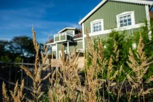 Vare 4 vandrarhem - Ås