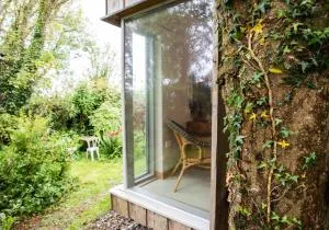 Y Caban - Cosy Cabin in Pembrokeshire - Monington