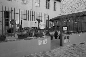 B&B / Chambres d'hotes Les Chambres du Cloitre : photos des chambres