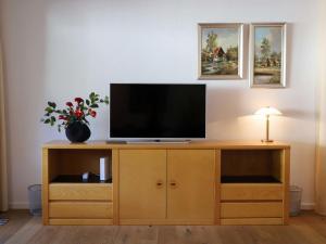 Apartment Attika Wohnung Allod Park Haus C 807 by Interhome