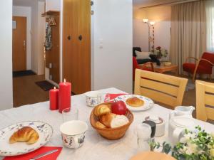 Apartment Attika Wohnung Allod Park Haus C 807 by Interhome