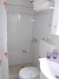 Double Room with Mountain View - First Floor room in Neapoli Rooms