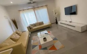 1 bedroom Oasis Apartment H Kong - Santeo