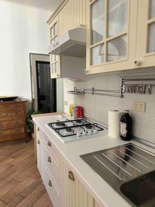 Xenia Apartments - Charming Garden Suite in Porta Venezia