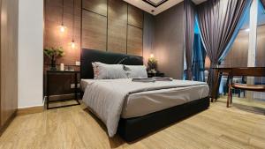 Luxury Duplex Suite 4 pax Netflix Wifi Selayang KL