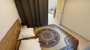 Modest one bedroom apartment