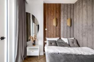 Bliska Wola Luxury 2-Bedroom Apartment with Private Sauna by ECRU