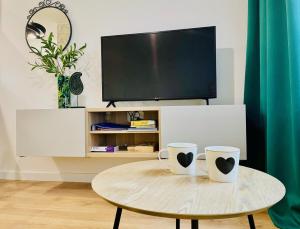 Opera Park 128 by RENT4YOU