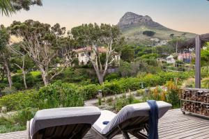 Deluxe Double or Twin Room with Garden View room in Camps Bay Retreat Hotel