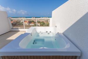 Apartamento no Beach Townhouses 5 por Carpediem