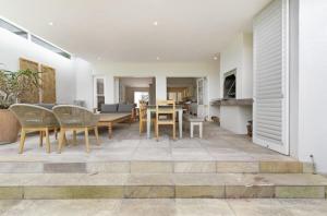 Voelklip Beach Cottage