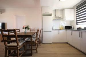 Yamato Apartment Albir