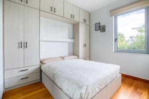 Athenas South Apartment