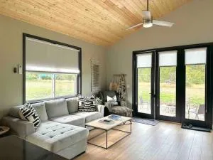 Modern, but cozy apartment with spectacular views - Corral