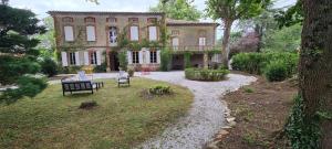 B&B / Chambres d'hotes Les Terrisses - Chambres d'hotes avec piscine : photos des chambres