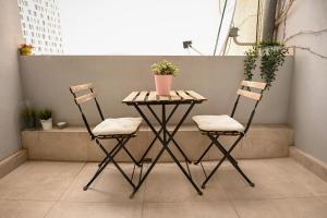 Splendid 2BR Apartment with Breathtaking Views of Casa Poporului