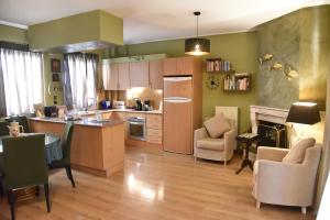 Luxury apartment Athens Riviera
