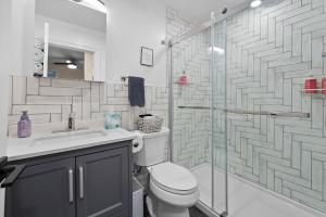 10Min to NYC - 2BR2.5Bath-3Beds-Free Parking-No Chores