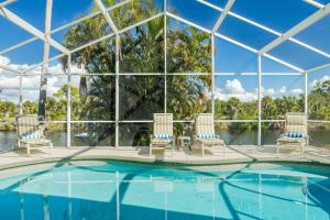 Newly Renovated, Gulf Access & Heated Pool - Villa Following the Sun - Roelens Vacations