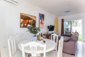 Corralejo Boutique Art Villa Fuego with Private Pool BBQ 20 seconds to the Beach by Amazzzing Travel
