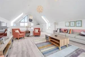 Attractive pet friendly beach house in Westward Ho - Northam