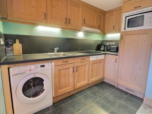 Charmant 2 Pièces Cabine - Skis aux Pieds - Parking Inclus - FR-1-182-245