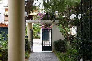 Glifada Calm Luxury Flat One