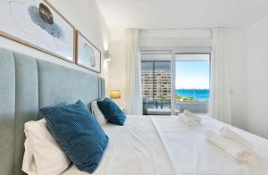 Apartamento Altimara with sea view, Panorama Mar, Punta Prima, 3 swimming pools