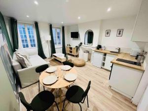 Appartements Les Orchidees : photos des chambres